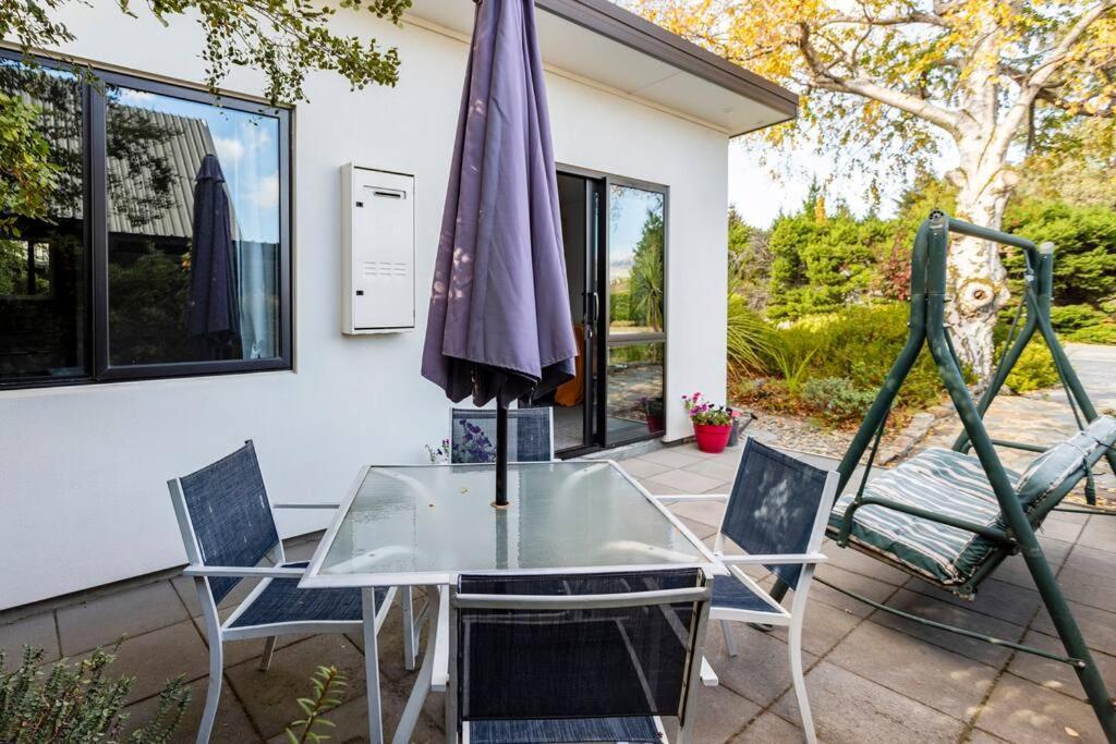 Cosy Coudret Flat Apartman Cromwell Kültér fotó